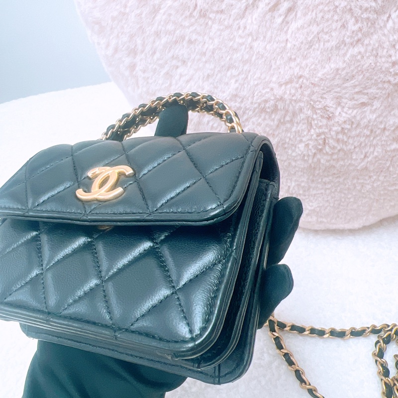 Chanel 22k 黑金迷你手柄包-4