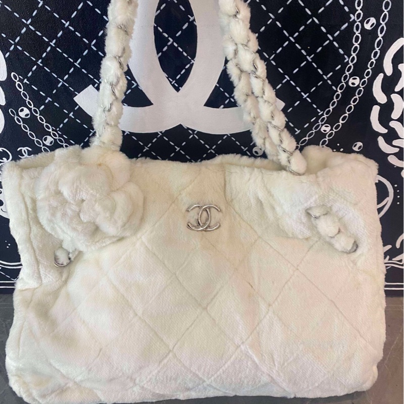 【檢漏價✨ 全網最低價！】Chanel 兔毛鏈條包 仙氣飄飄-0