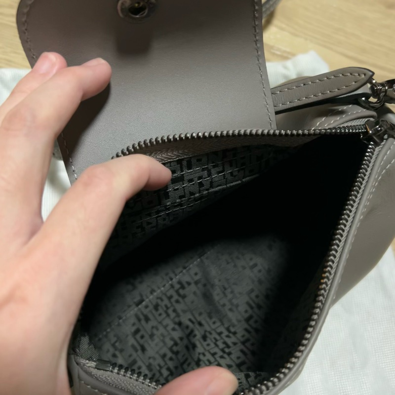 Longchamp LE PLIAGE XTRA 斜背袋 XS-5