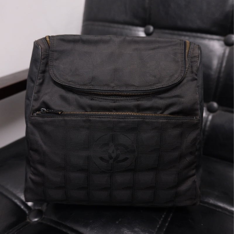 Chanel Travel Line Backpack 香奈兒中古黑色冰格書包/背包-1