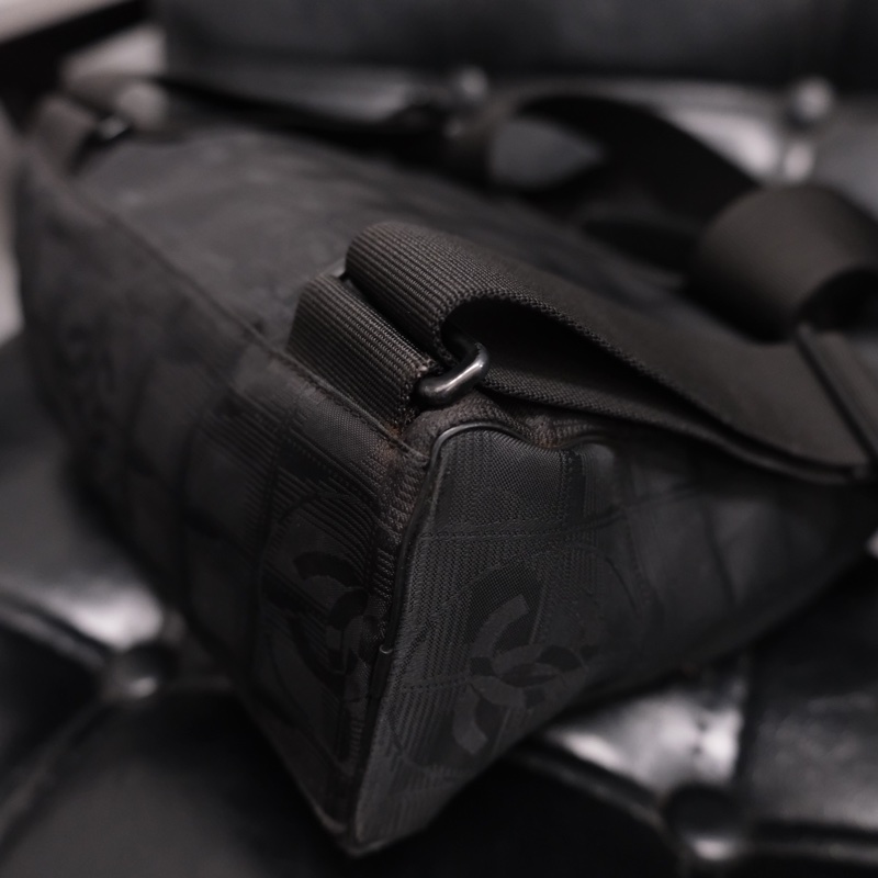 Chanel Travel Line Backpack 香奈兒中古黑色冰格書包/背包-17