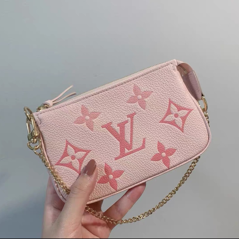 【檢漏LV✨ 全網最低價！】櫻花粉LV麻將包-1