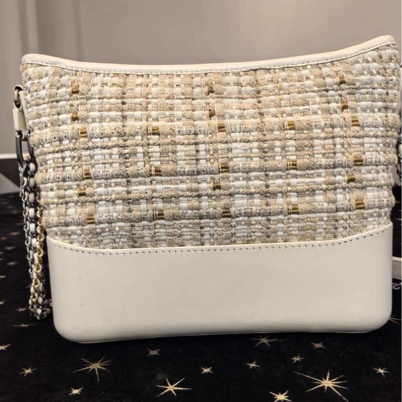 【95%新 ✨ 全網最低價!】Chanel 流浪包 米白牛皮拼燕麥色金線 格紋毛呢-1