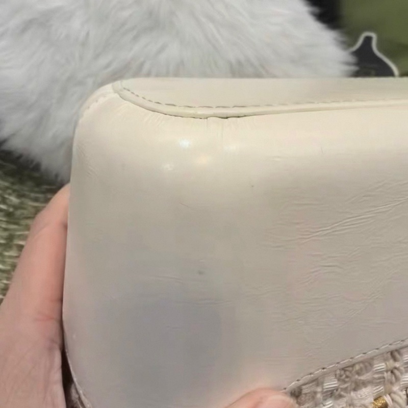 【95%新 ✨ 全網最低價！】Chanel 流浪包 米白牛皮拼燕麥色金線 格紋毛呢-12