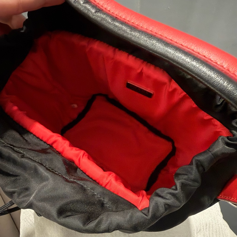 Prada 尼龍 水桶包 手提包 斜背包-11