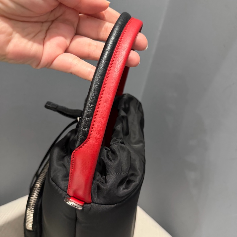 Prada 尼龍 水桶包 手提包 斜背包-20