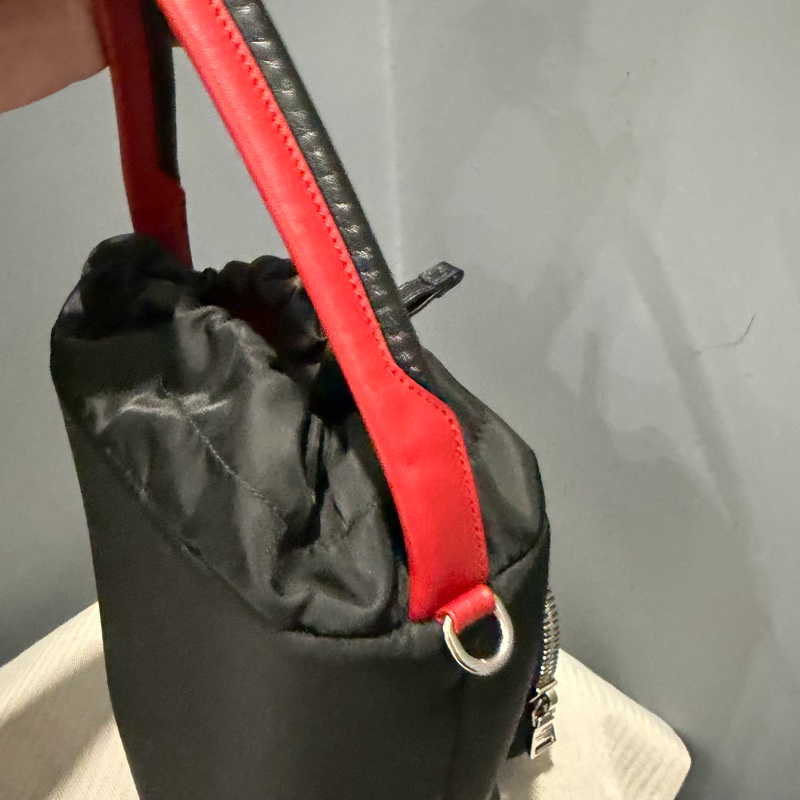Prada 尼龍 水桶包 手提包 斜背包-22