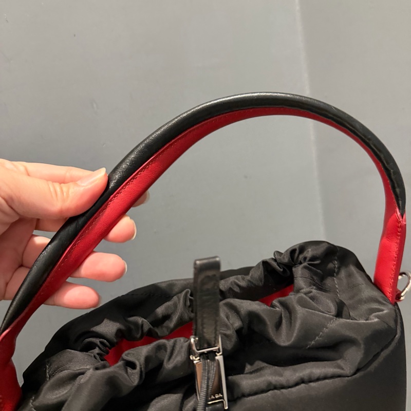 Prada 尼龍 水桶包 手提包 斜背包-25