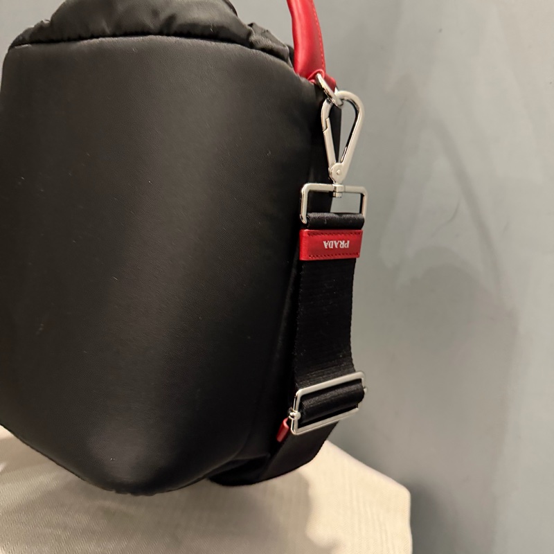 Prada 尼龍 水桶包 手提包 斜背包-28