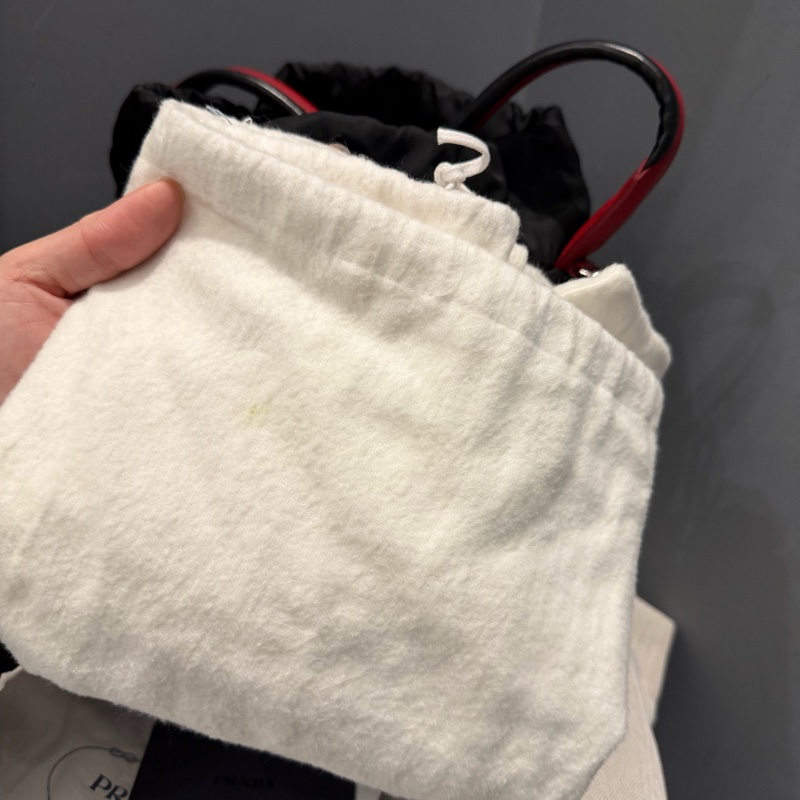 Prada 尼龍 水桶包 手提包 斜背包-34