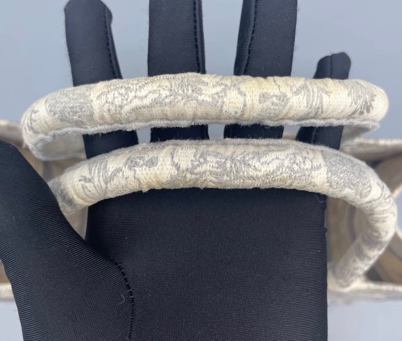 【96%新 ✨ 全網最低價！】Dior迪奧 托特 Book Tote動物園托特包 灰色-6