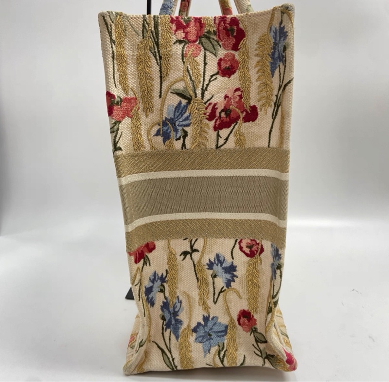 【95%新 ✨ 全網最低價！】Dior 迪奧 春節限定款扶桑花刺繡中號托特-3