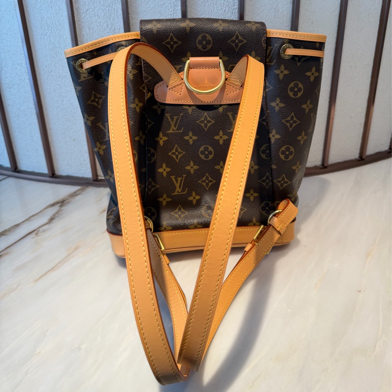 【97%新 ✨ 全網最低價!】 LV中古老花迷你雙肩包 lv小書包-1