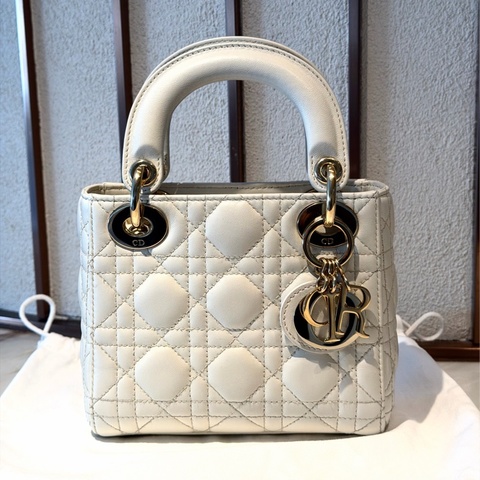 【96%新 ✨ 全網最低價！】DIOR迪奧 Lady dior mini 奶白色 三格戴妃包 手提單肩斜挎包