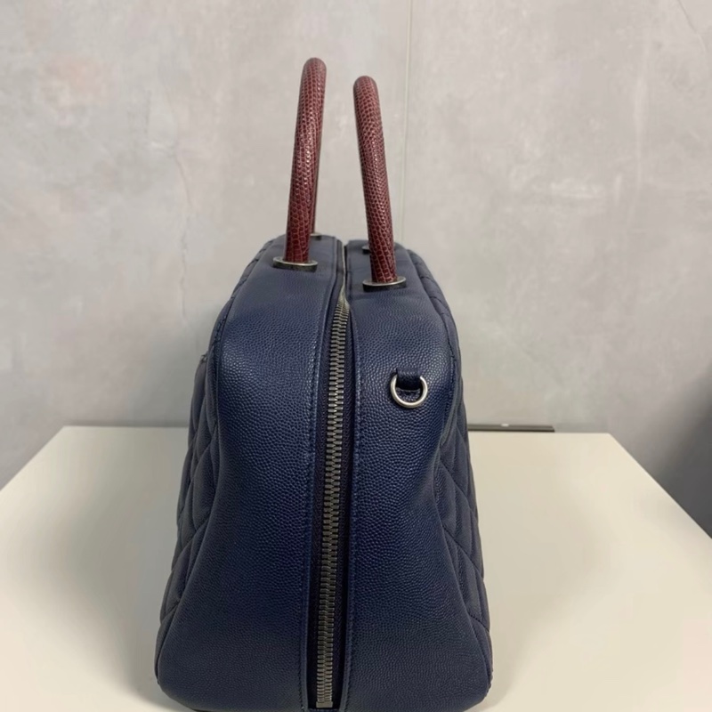 香奈兒chanel牛皮保齡球，午夜藍手提斜挎包，蜥蜴手柄23開-4