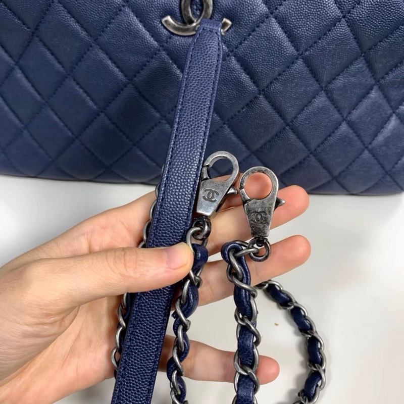 香奈兒chanel牛皮保齡球，午夜藍手提斜挎包，蜥蜴手柄23開-7