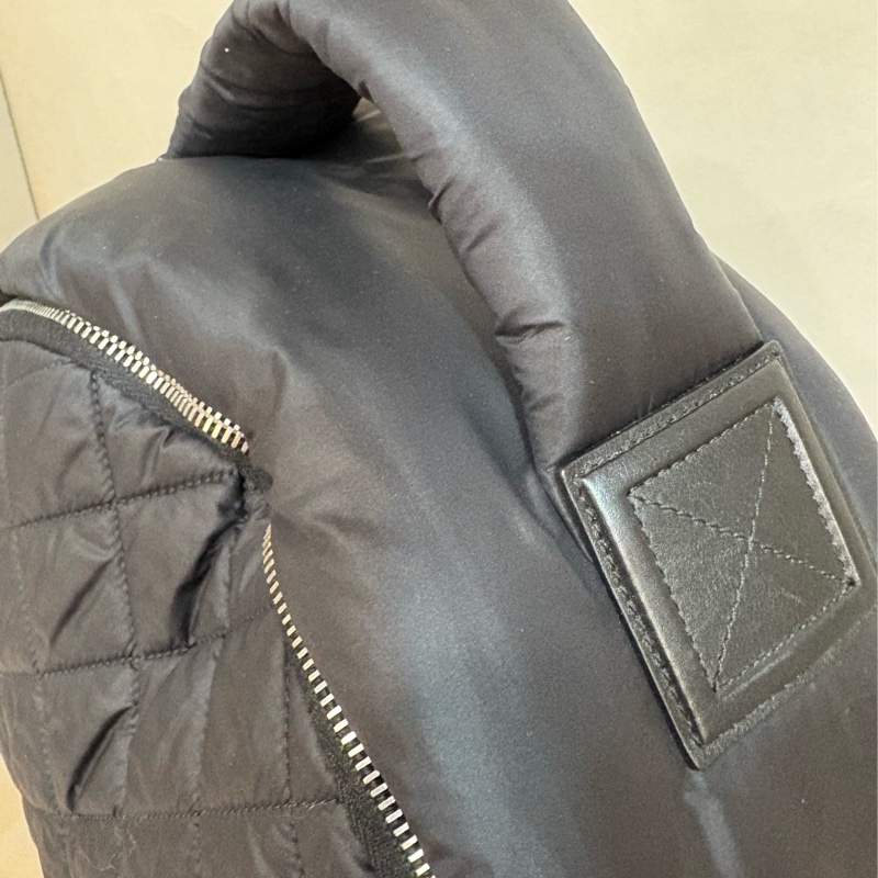 香奈兒 chanel 黑色空氣後背包-3