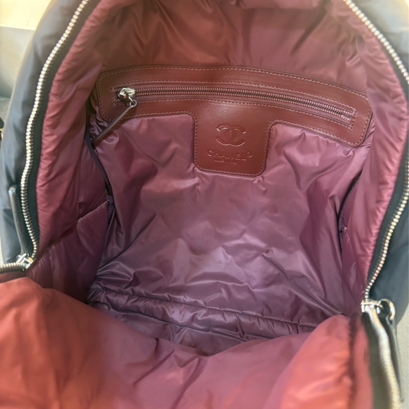 香奈兒 chanel 黑色空氣後背包-5