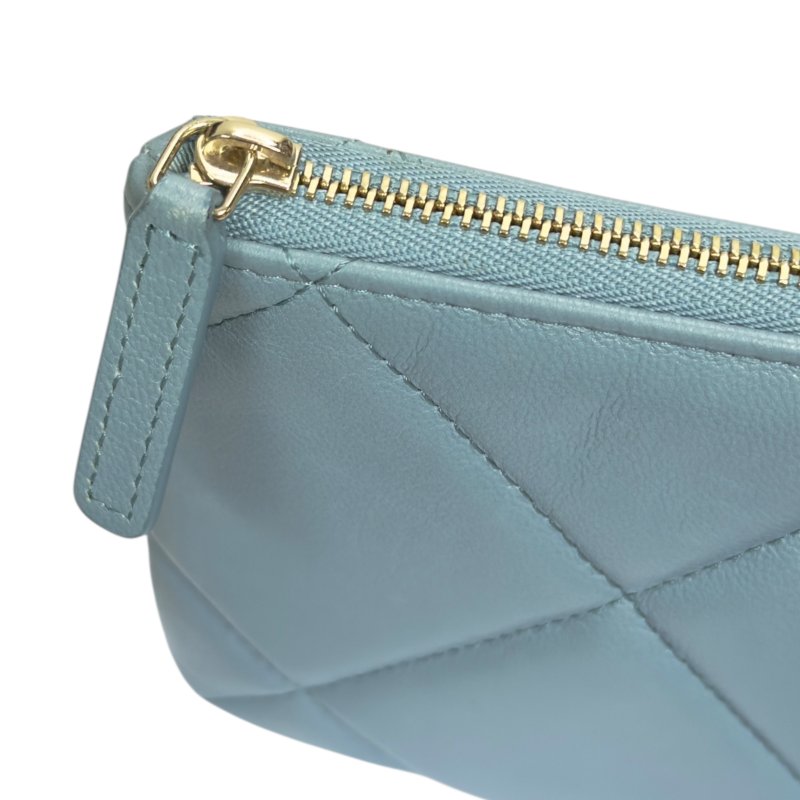 CHANEL 19 拉鏈長夾-14