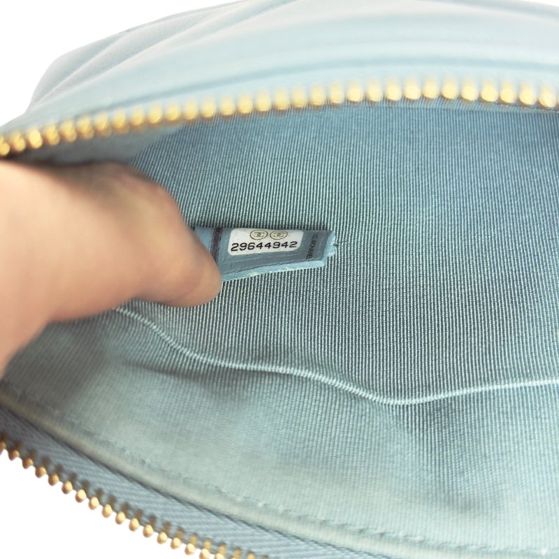 CHANEL 19 拉鏈長夾-17