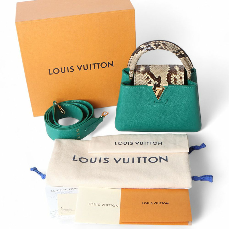 【包稅】LOUIS VUITTON Python Torion Capucines 迷你斜背包 / 32548-7