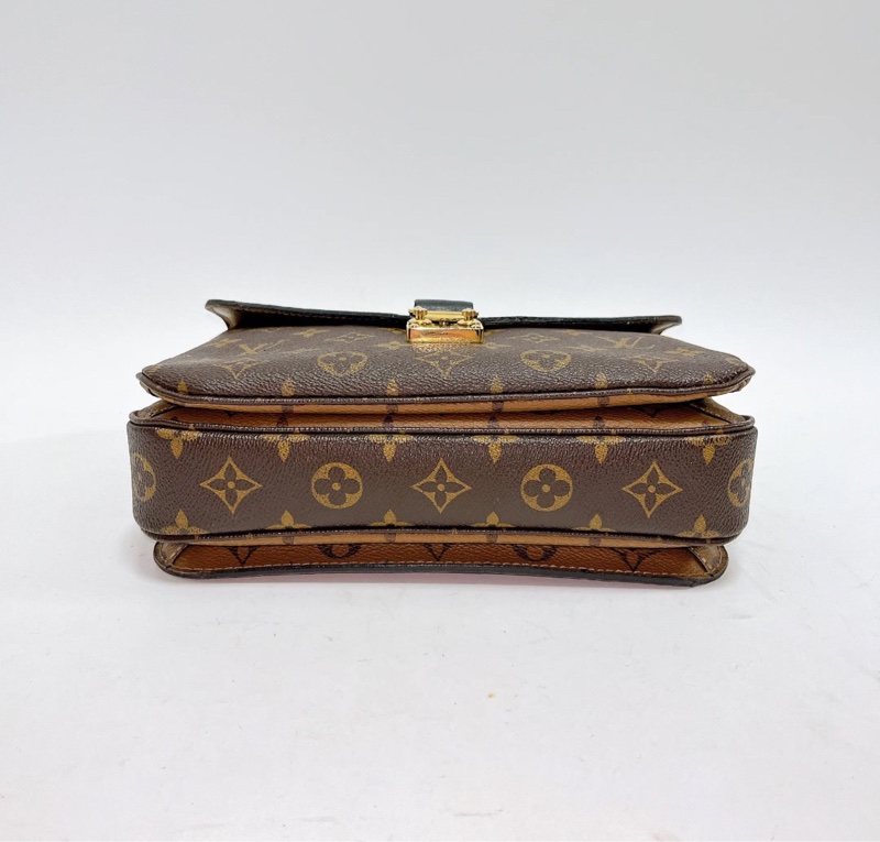 【90%新✨全網最便宜】LV Pochette Metis拼色郵差包-4