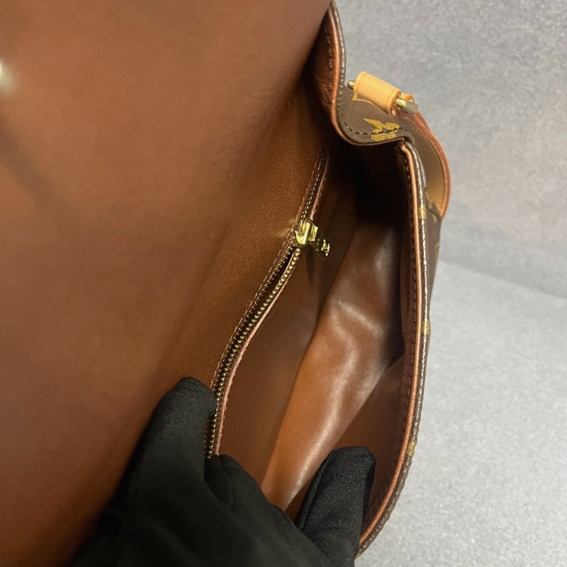 【90%新✨全網最低價】LV Saint Cloud GM vintage老花中號馬鞍包-14