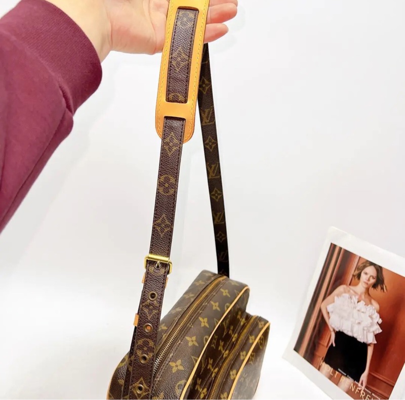 【90%✨全網最低價✨男士適用】LV Archive 老花雙層斜挎包橫版相機｜郵差包-6