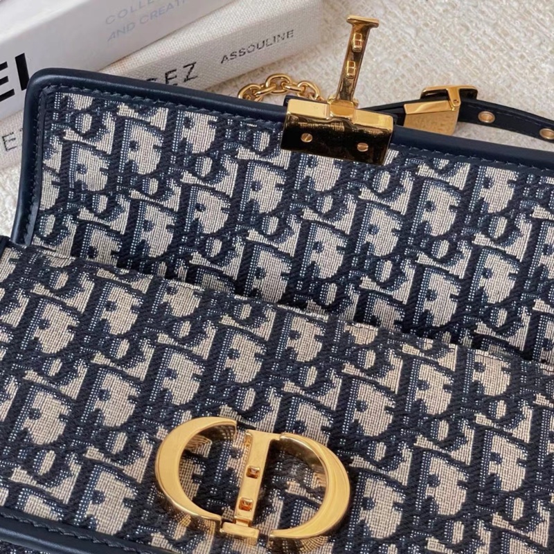 #全網最甜💰 #新款專櫃在售 Dior Montaigne30小號鏈條款 #98🆕閒置-9