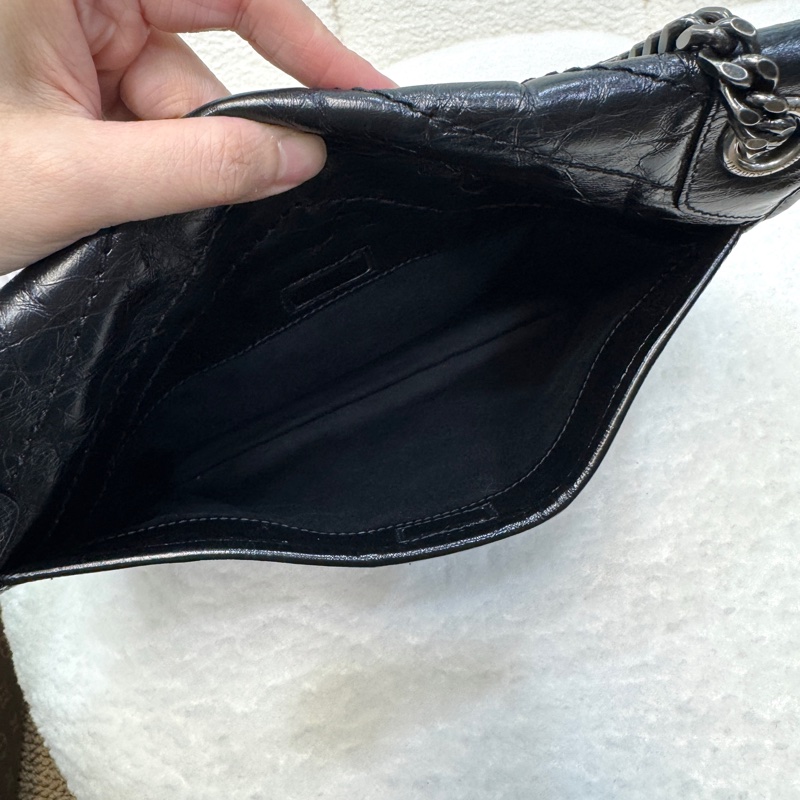 🩶聖羅蘭Niki YSL 黑色黑釦揉製牛皮復古銀鍊NIKI中號6331580-18