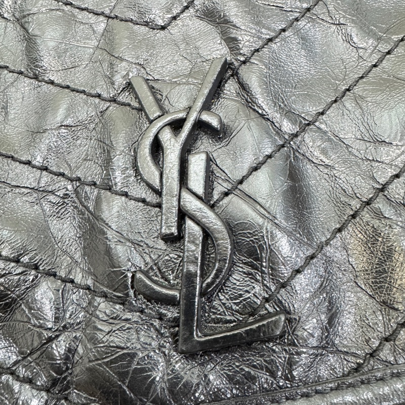 🩶聖羅蘭Niki YSL 黑色黑釦揉製牛皮復古銀鍊NIKI中號6331580-21