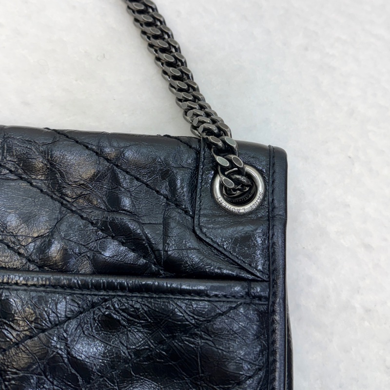 🩶聖羅蘭Niki YSL 黑色黑釦揉製牛皮復古銀鍊NIKI中號6331580-26