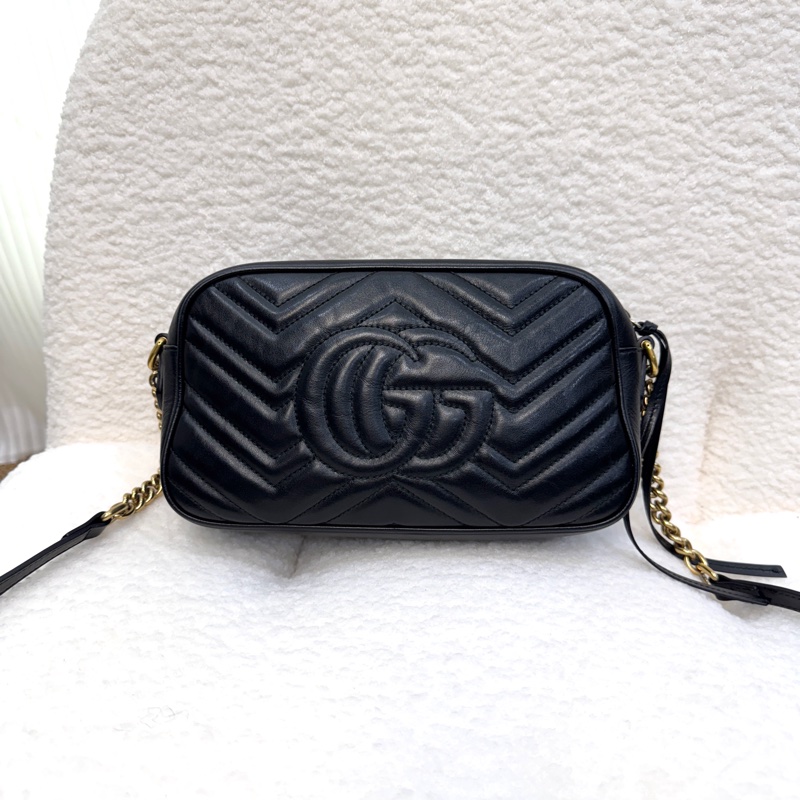 古馳marmot GUCCI黑金牛皮馬夢鏈條相機包24CM 447632-5