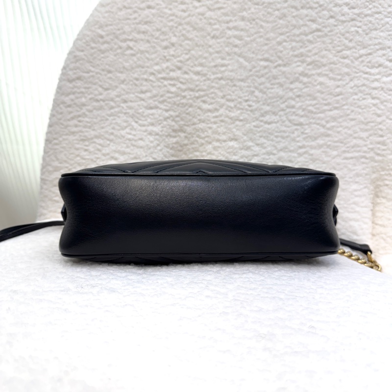 古馳marmot GUCCI黑金牛皮馬夢鏈條相機包24CM 447632-8