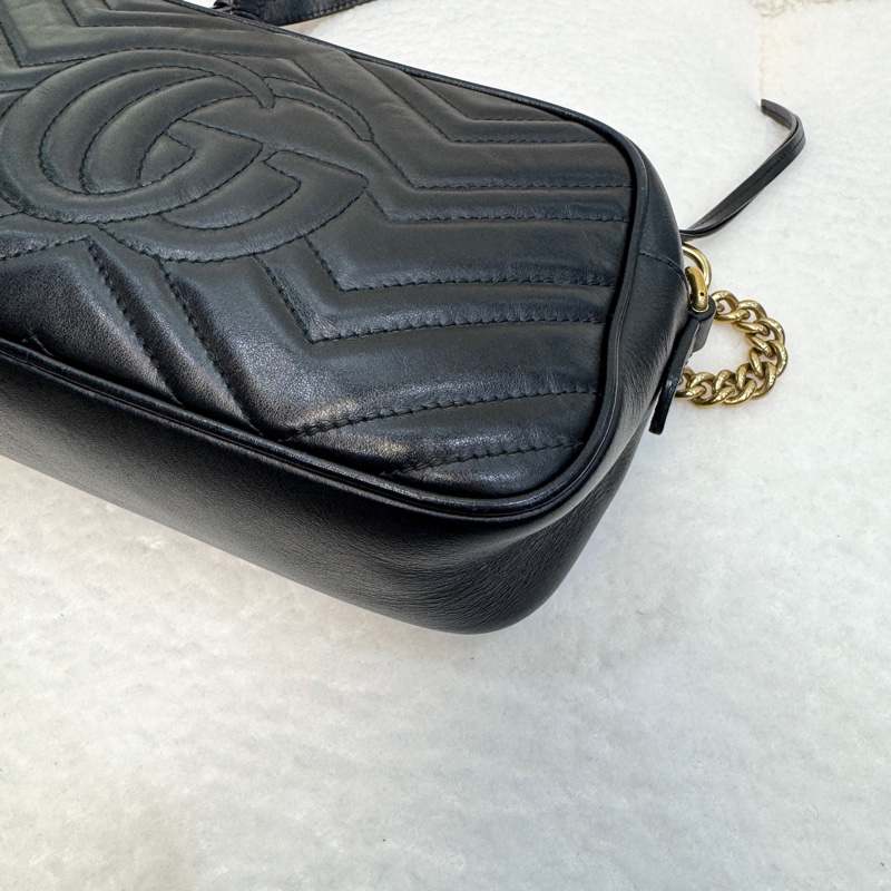 古馳marmot GUCCI黑金牛皮馬夢鏈條相機包24CM 447632-12