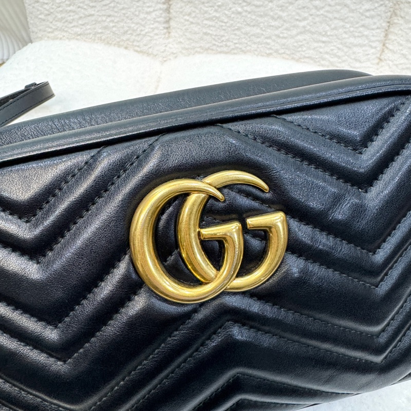 古馳marmot GUCCI黑金牛皮馬夢鏈條相機包24CM 447632-15