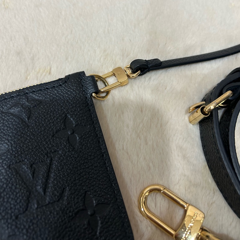 #近新 晶片款 Louis Vuitton Empreinte Monogram Giant LV Bundle黑色手提包 壓紋皮革-4