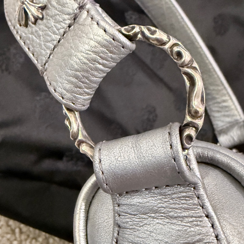 Chrome hearts✨全新 克羅心銀色雞塊包腋下包-2