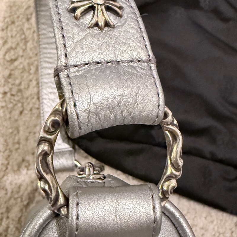 Chrome hearts✨全新 克羅心銀色雞塊包腋下包-3
