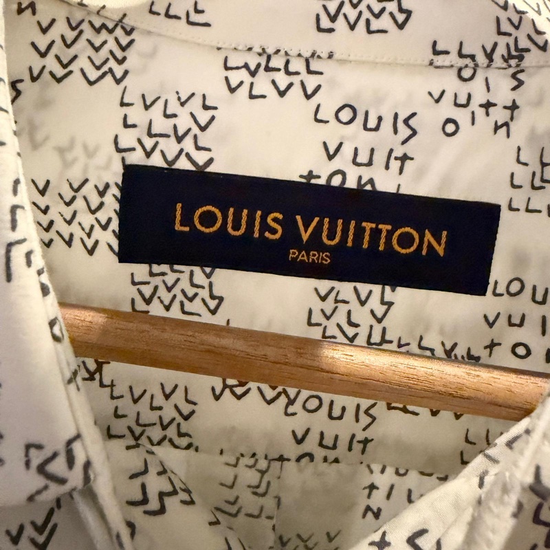 LV字母漸變白色長袖襯衫/M-10