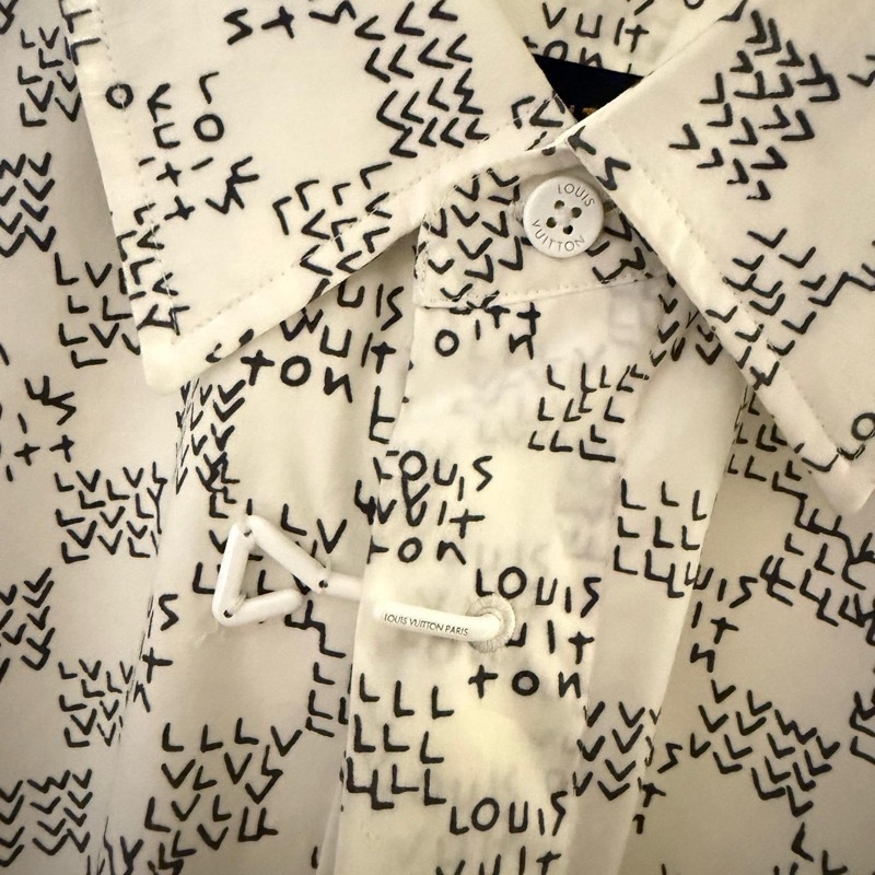 LV字母漸變白色長袖襯衫/M-17