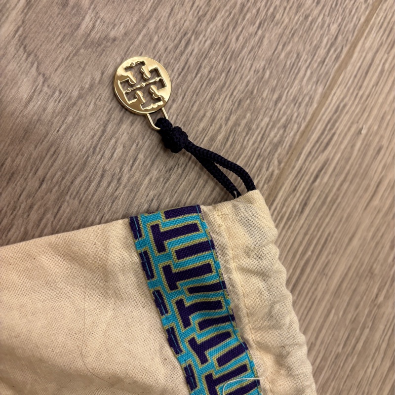 Tory Burch Ella 羊皮毛相機包-1