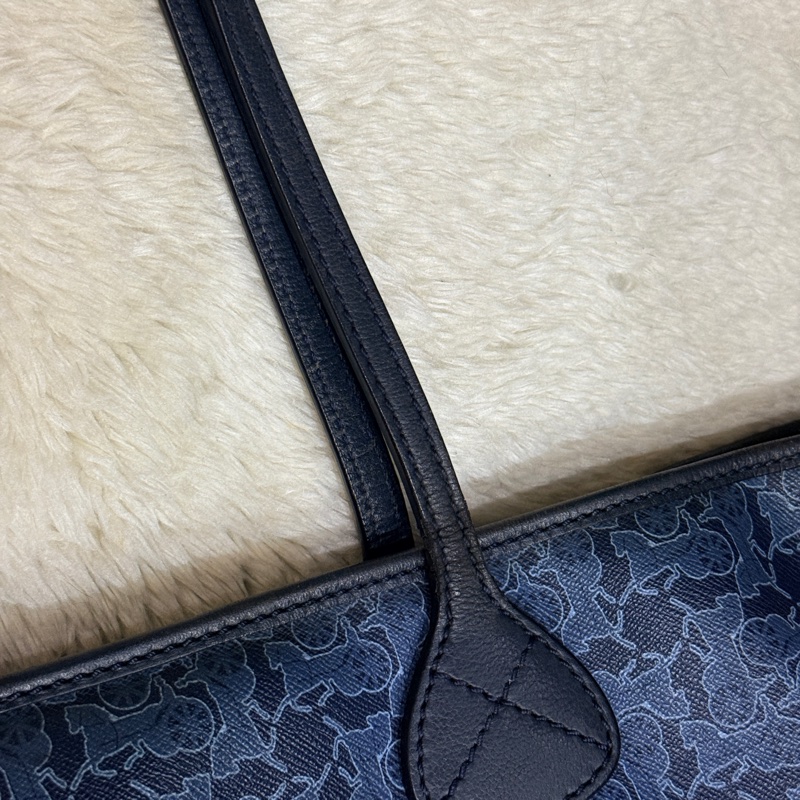 Celine 馬車老花滿版 never full小托特 防刮防潑水材質 可輕鬆上肩 自重蠻輕 平板 A4可放入-25