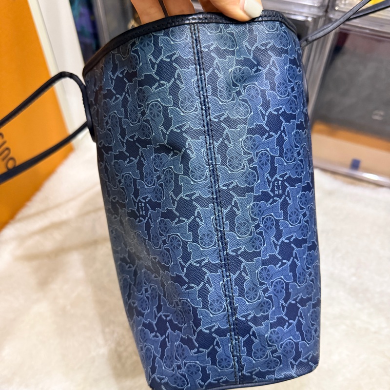 Celine 馬車老花滿版 never full小托特 防刮防潑水材質 可輕鬆上肩 自重蠻輕 平板 A4可放入-32