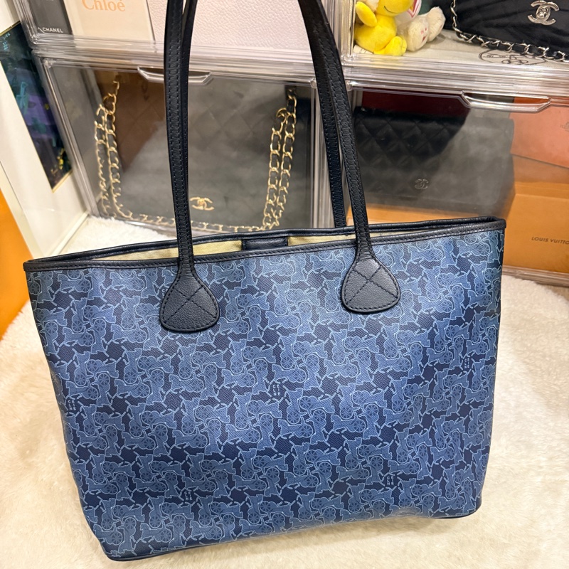 Celine 馬車老花滿版 never full小托特 防刮防潑水材質 可輕鬆上肩 自重蠻輕 平板 A4可放入-43