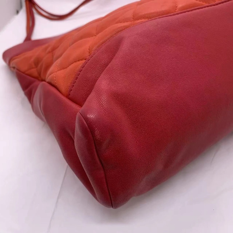 98新chanel香奈兒31bag 大號，38釐米，手提單肩都可以 對折還可以當手包-13