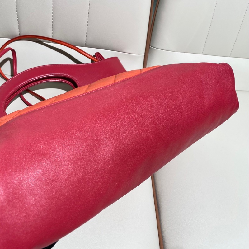 98新chanel香奈兒31bag 大號，38釐米，手提單肩都可以 對折還可以當手包-16