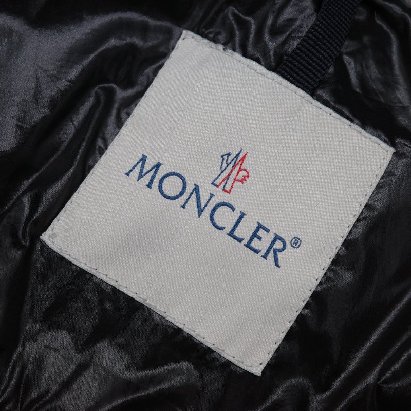 Moncler盟可睞 收腰外套 金色拉鍊 黑色 尼龍 金色拉鍊 羽絨服-6