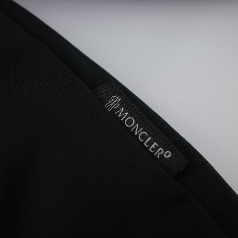 Moncler盟可睞 收腰外套 金色拉鍊 黑色 尼龍 金色拉鍊 羽絨服-12