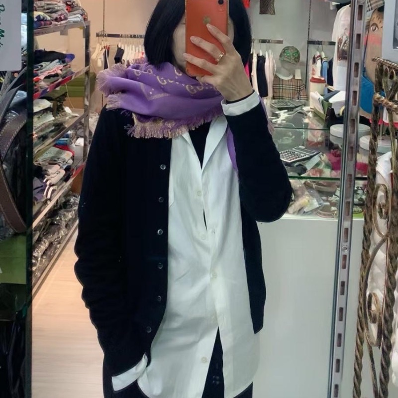 Gucci purple scarf ( Double face 雙面 )-1